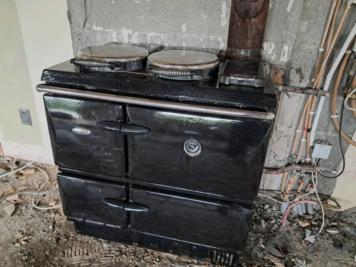 Stanley Oil Fired Range - Image 3