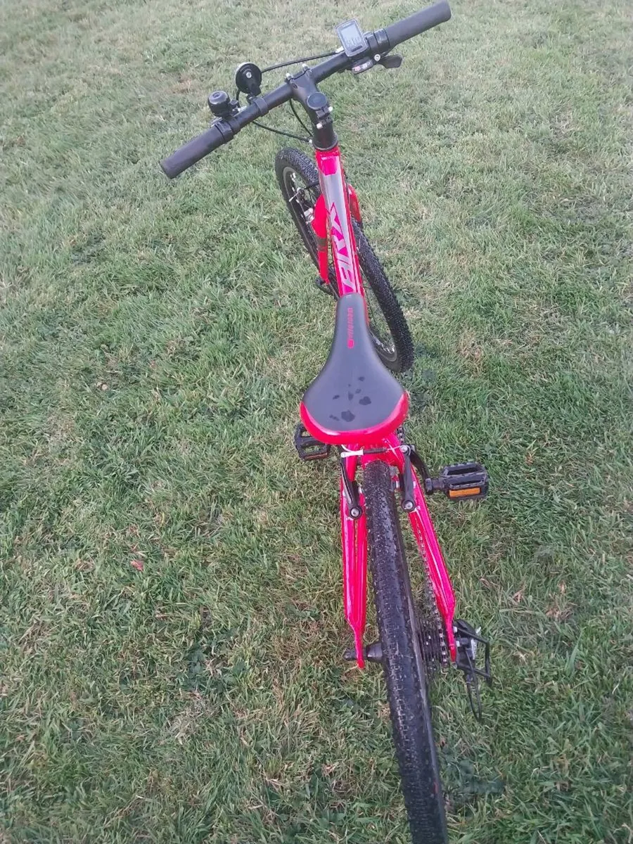 Childrens bike - Image 2