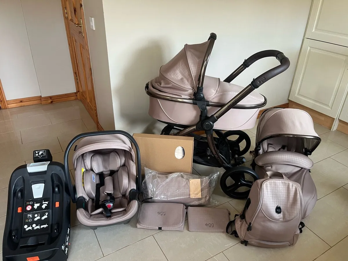 Egg3 8 Piece Bundle - Image 1