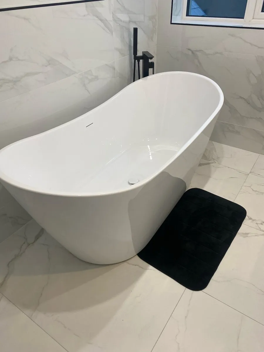 Freestanding Bath 1700x 800 - Image 1