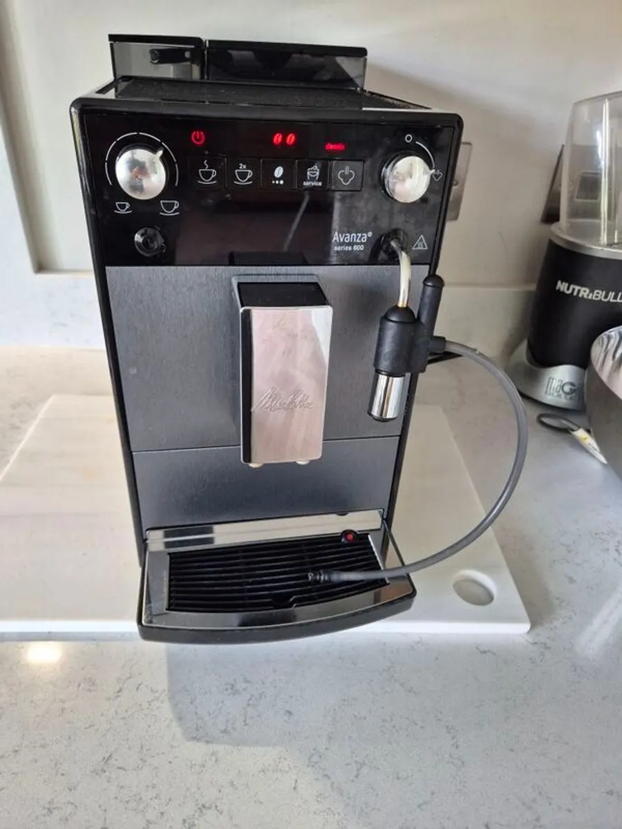 Melitta Avanza Series 600 Bean to Cup Coffee Machine - Image 1