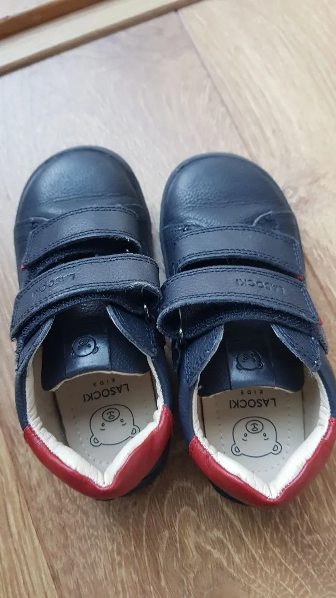 Kids shoes  leather size 26 - Image 3