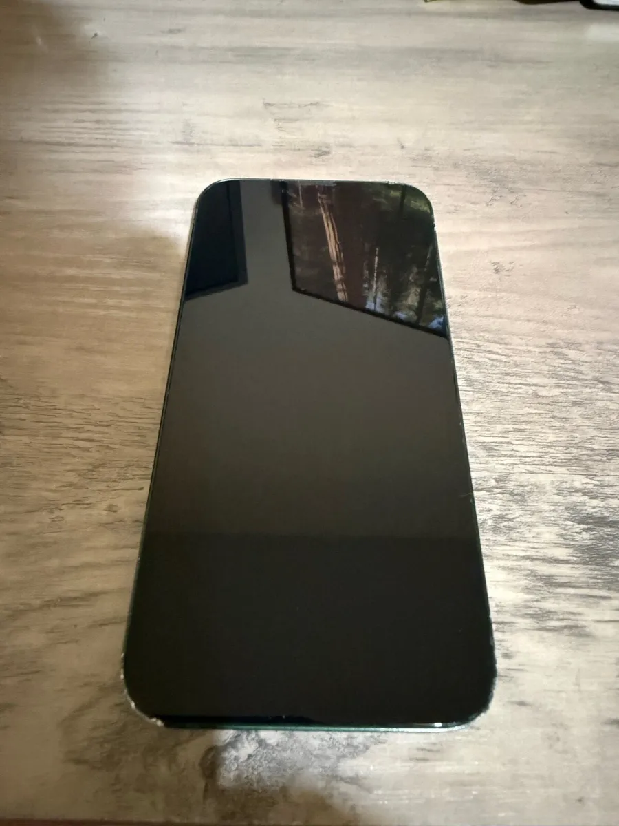 iPhone 13 - Image 1