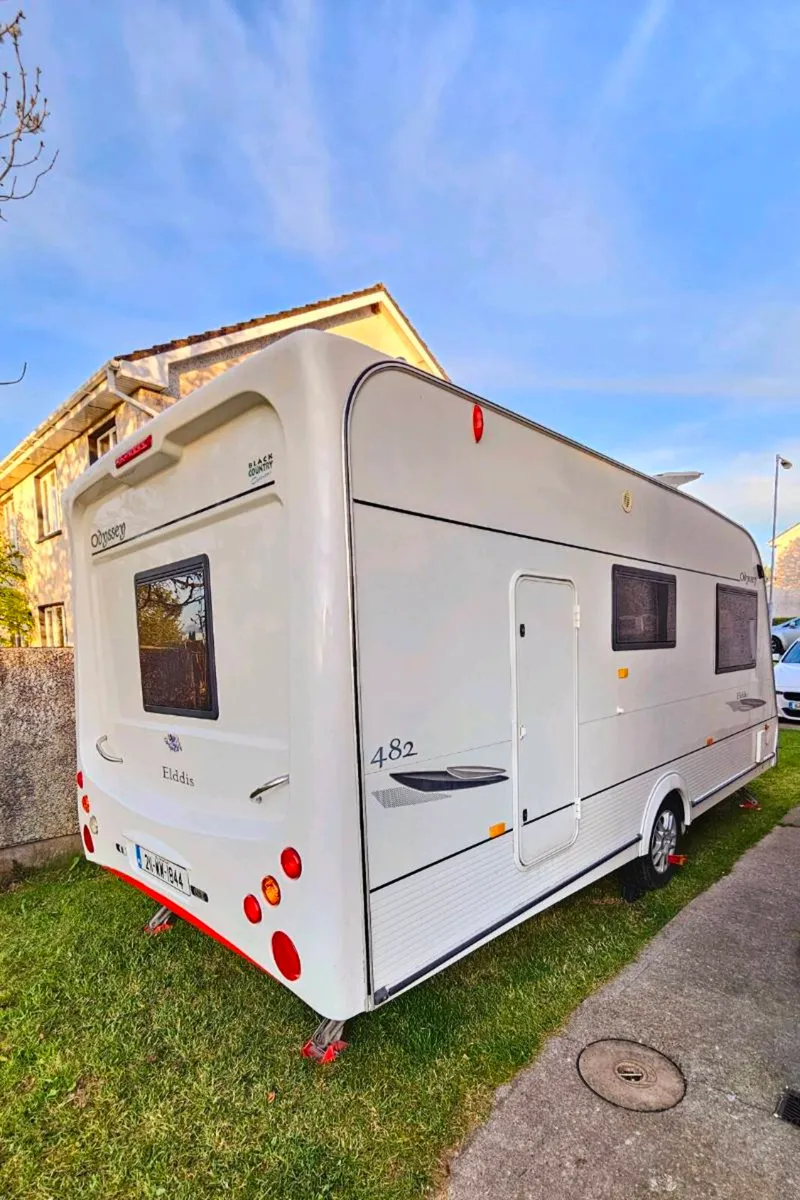 2/3 berth Caravan for sale - Image 1