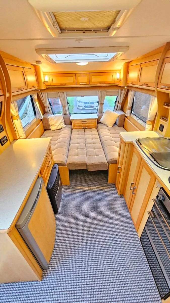2/3 berth Caravan for sale - Image 3