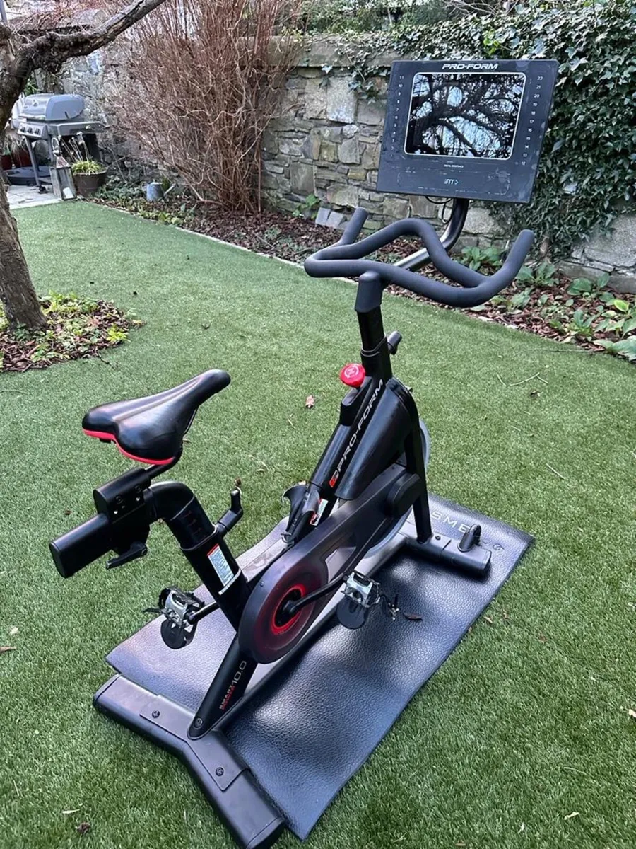 Pro-Form Smart-100 Exercise bike - Image 4