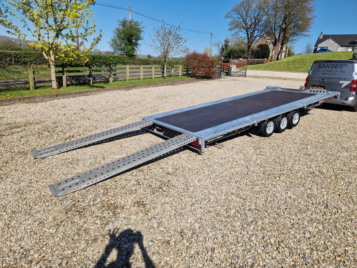 2024 Brian James Connect 5.5m | Ex Demo - Image 2