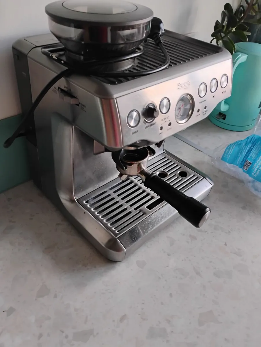 FOR PARTS OR REPAIRS ONLY sage barista Express - Image 1