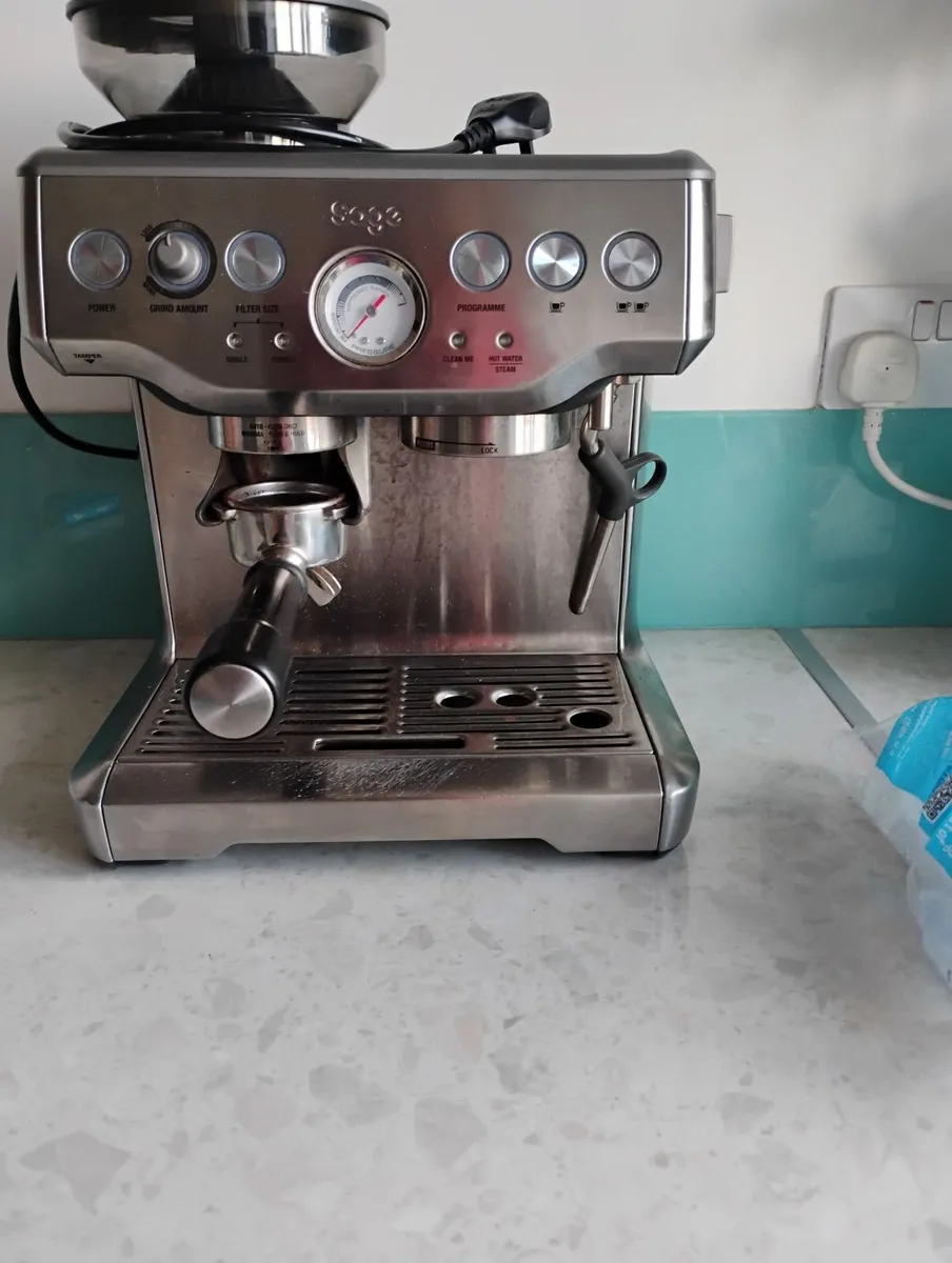 FOR PARTS OR REPAIRS ONLY sage barista Express - Image 3