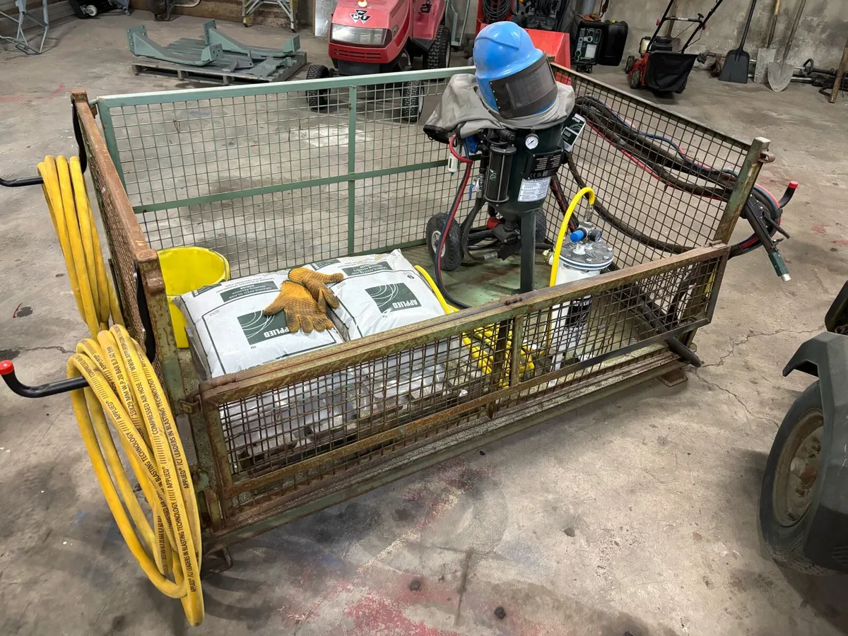 Sandblaster compressor - Image 2