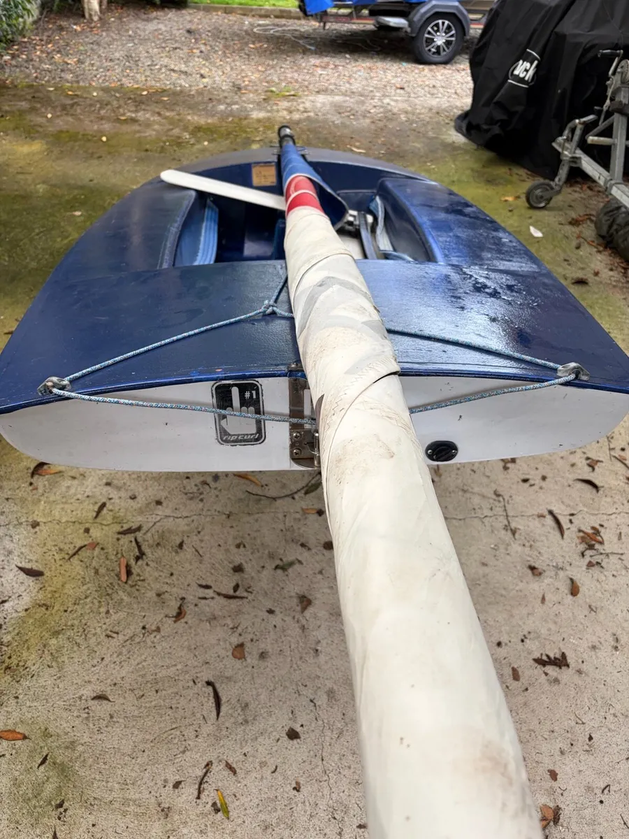 Topper Sailing Boat - Image 4