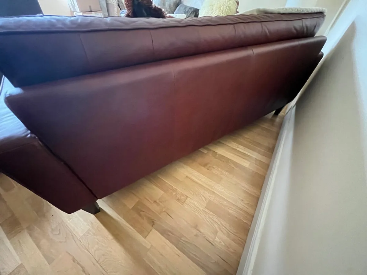 Sofa/couch - Image 2