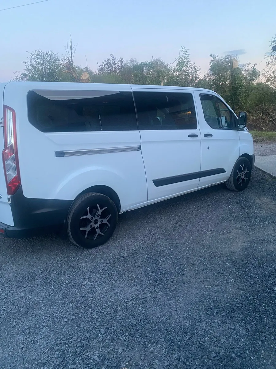Ford transit custom mini bus - Image 1