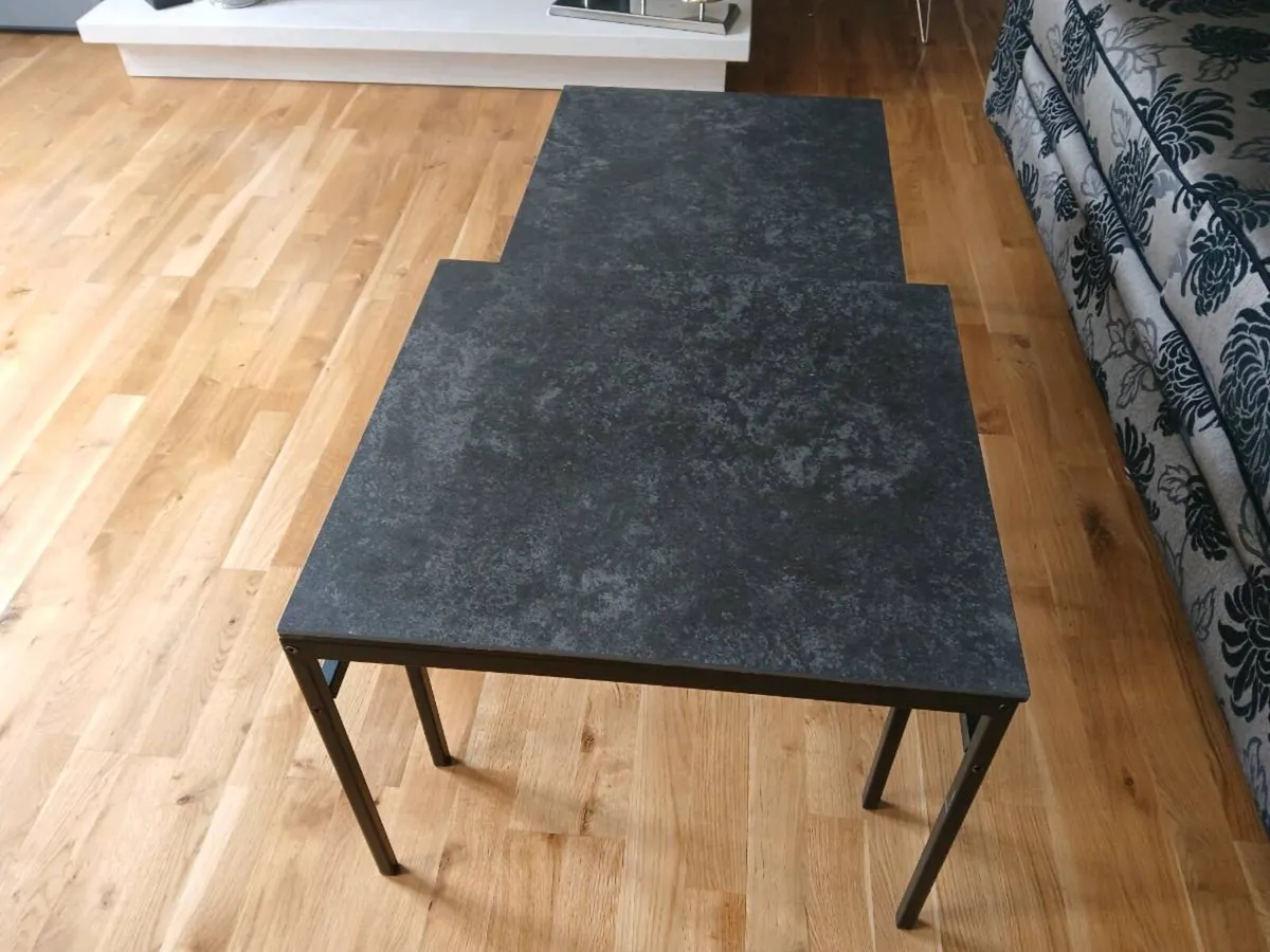 Nest of 2 tables - Image 2