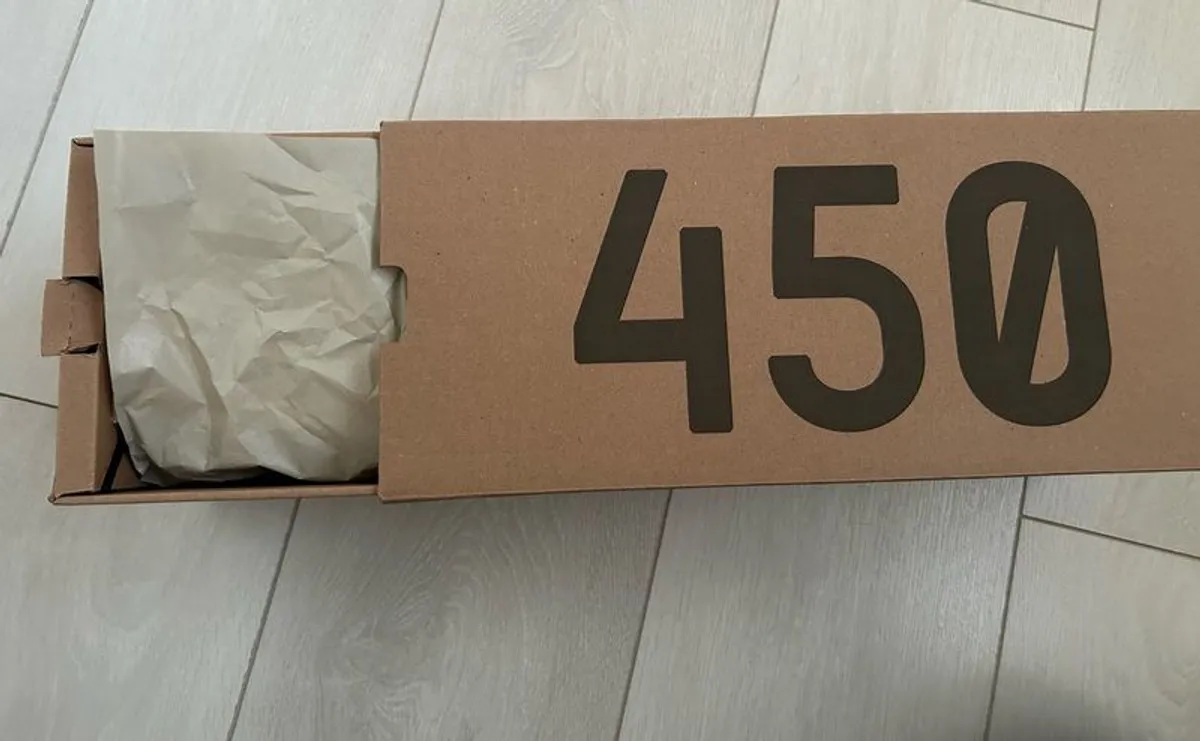 Adidas Yeezy's - Image 2