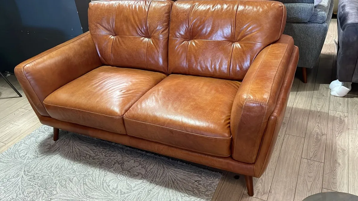 Brand new sofa - Image 4