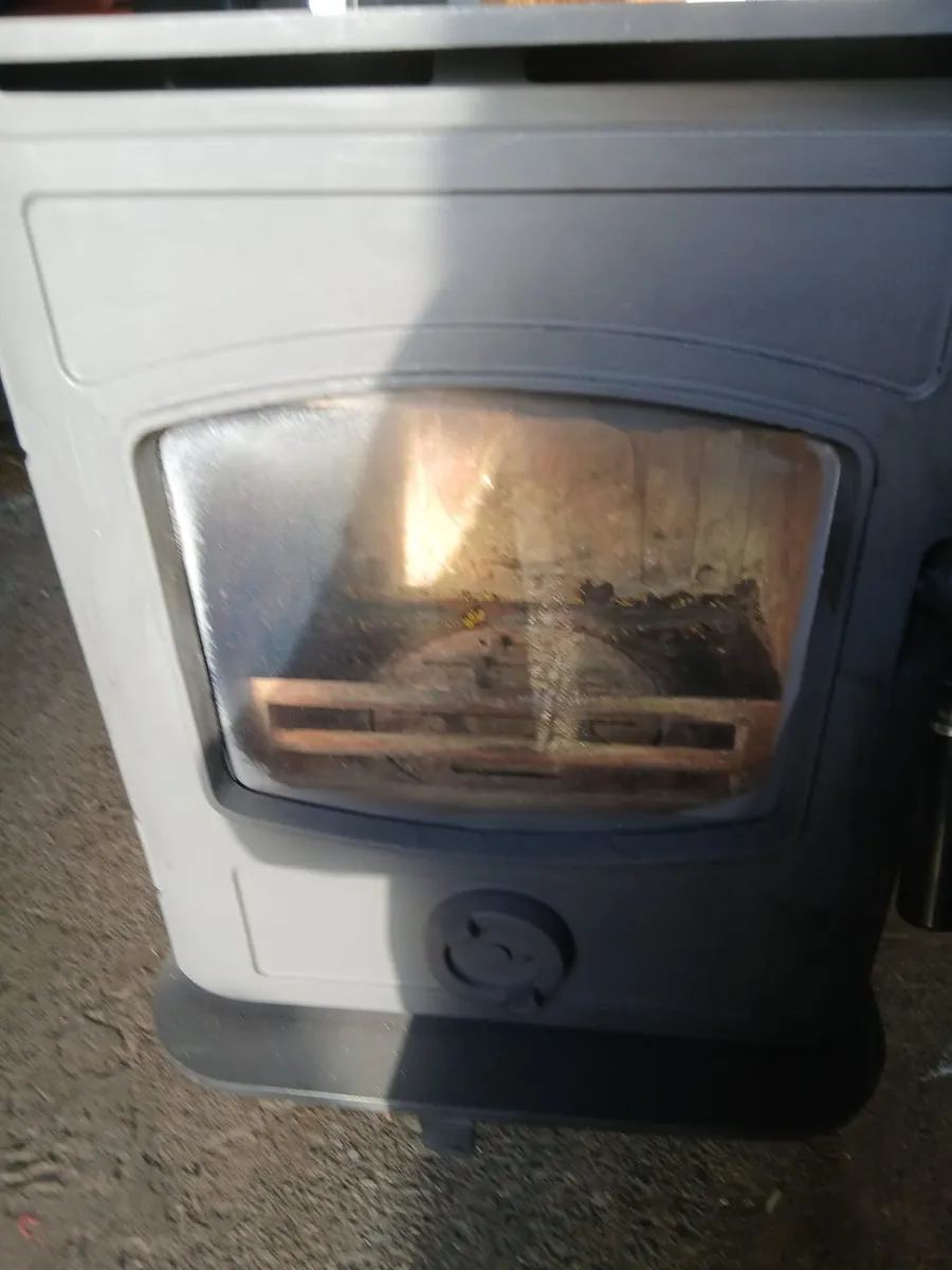 Solid Fuel Stove - Image 4