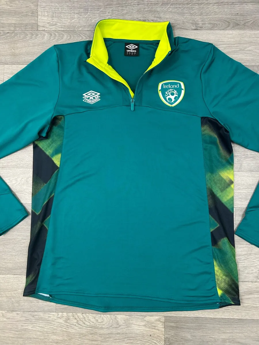 Umbro Ireland half Zip Jumper Mens Large - Image 2