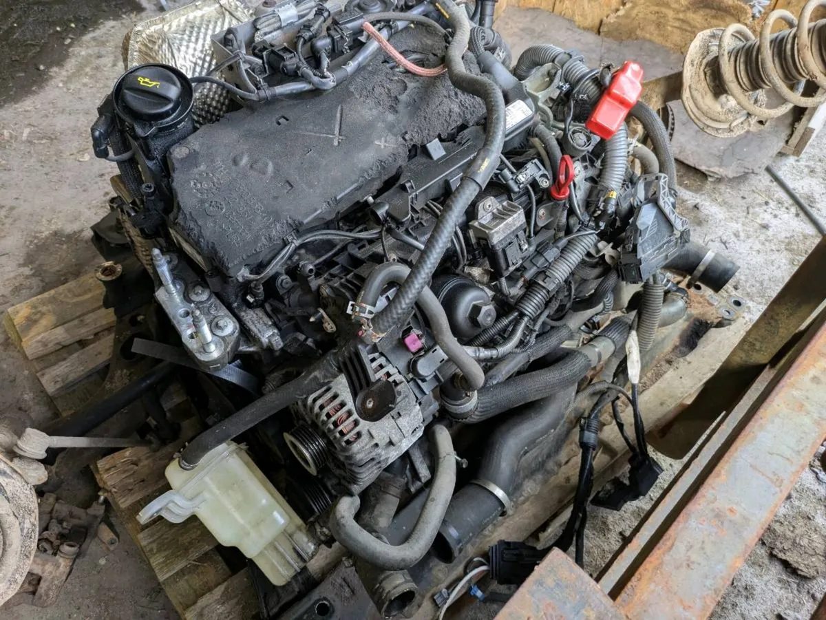 Rav4 BMW 2ww engine parts 2016 - Image 3