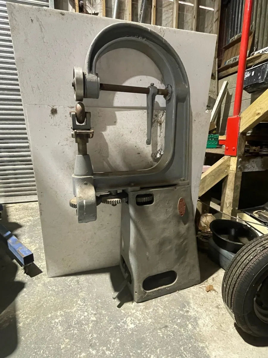 English Wheel - Image 1