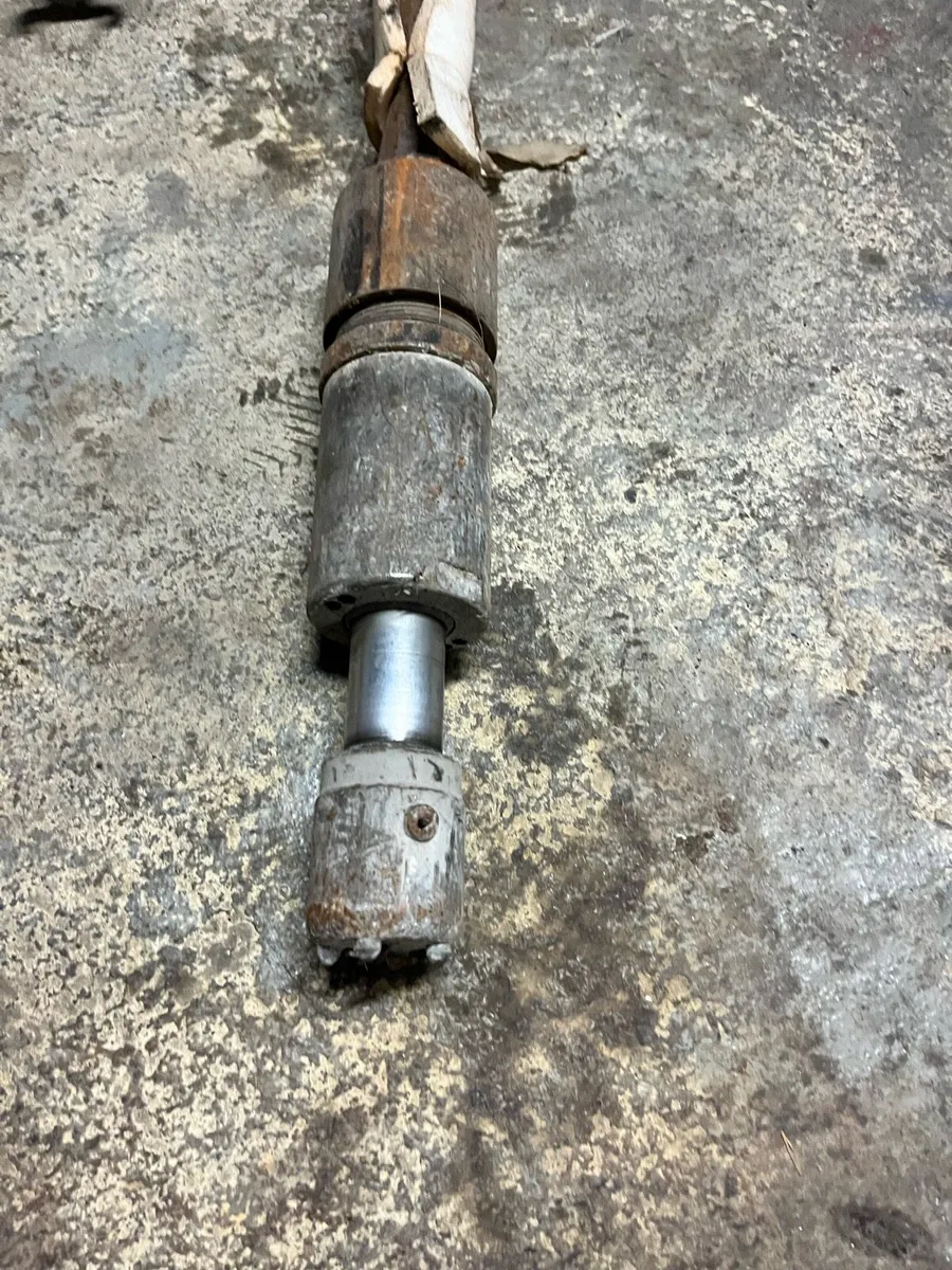 Concrete Pole Scabbler - Image 1