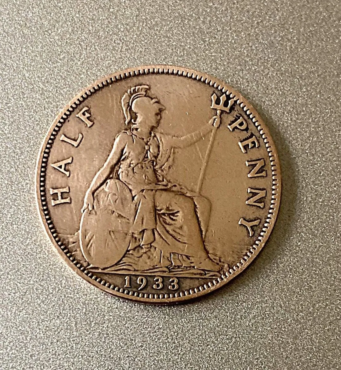 UK, 3 From 1933. Free Post - Image 3