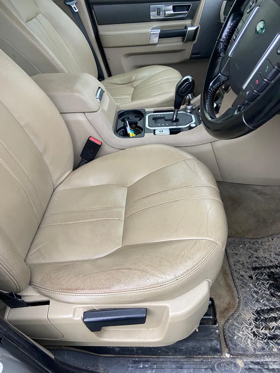 Landrover discovery crewcab tax - Image 4