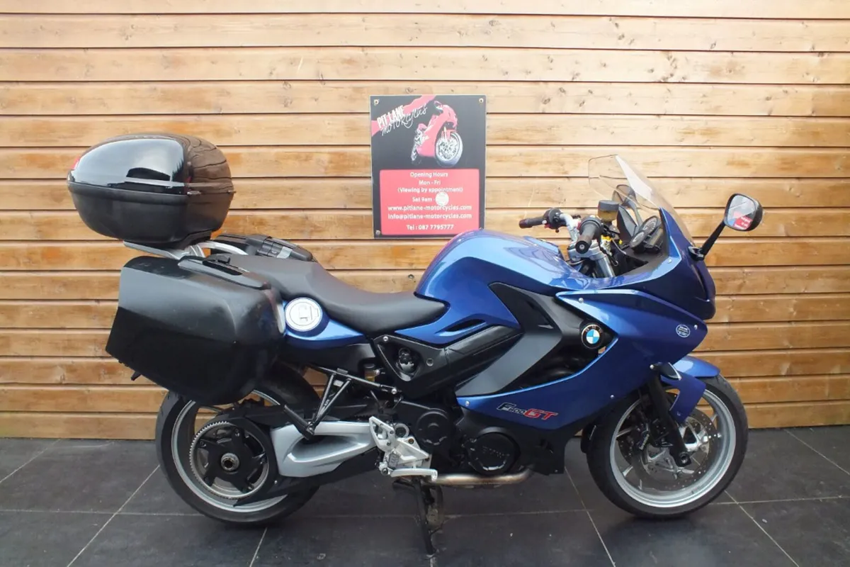 2015 BMW F800 GT (Loaded & Immaculate Cond) - Image 1