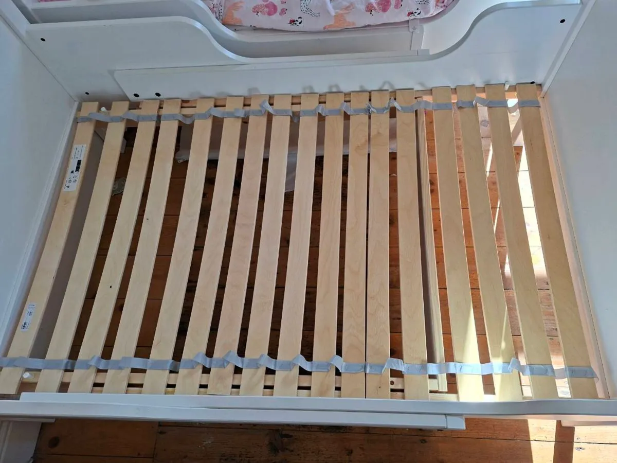 2x Kids IKEA bed, extendable - Image 4