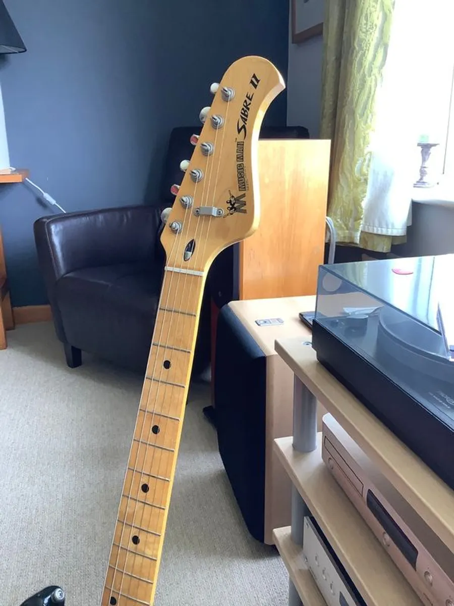 MUSICMAN Sabre 2 vintage mint - Image 4