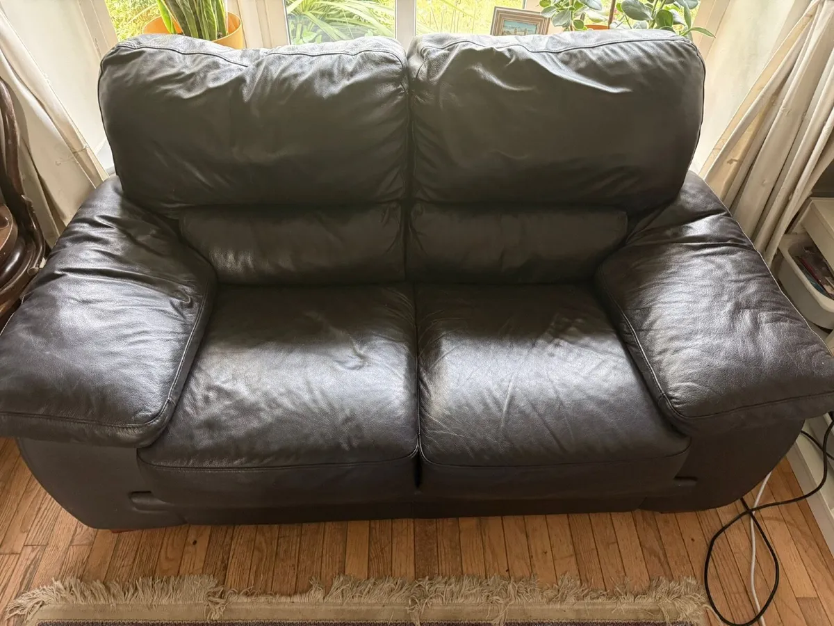 3 seater & 2 seater couch - Image 3
