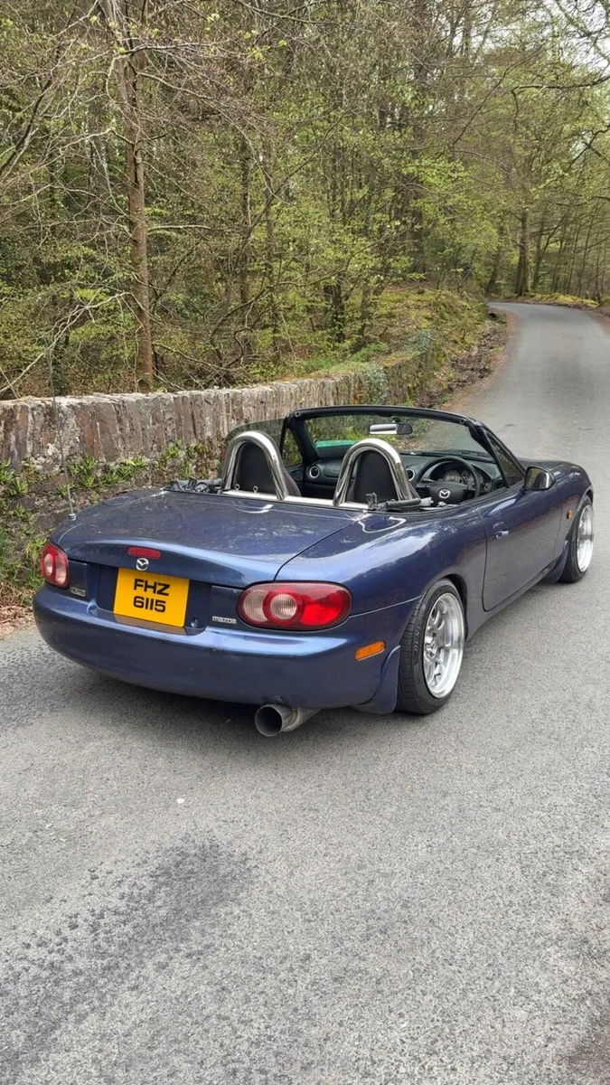 04 Mazda Mx-5 - Image 1