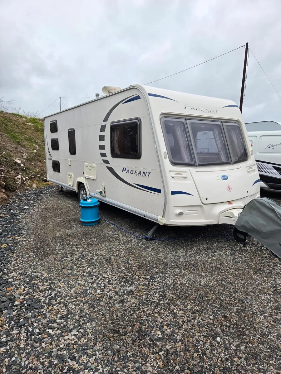 2008 Bailey pageant series 7 - Image 1