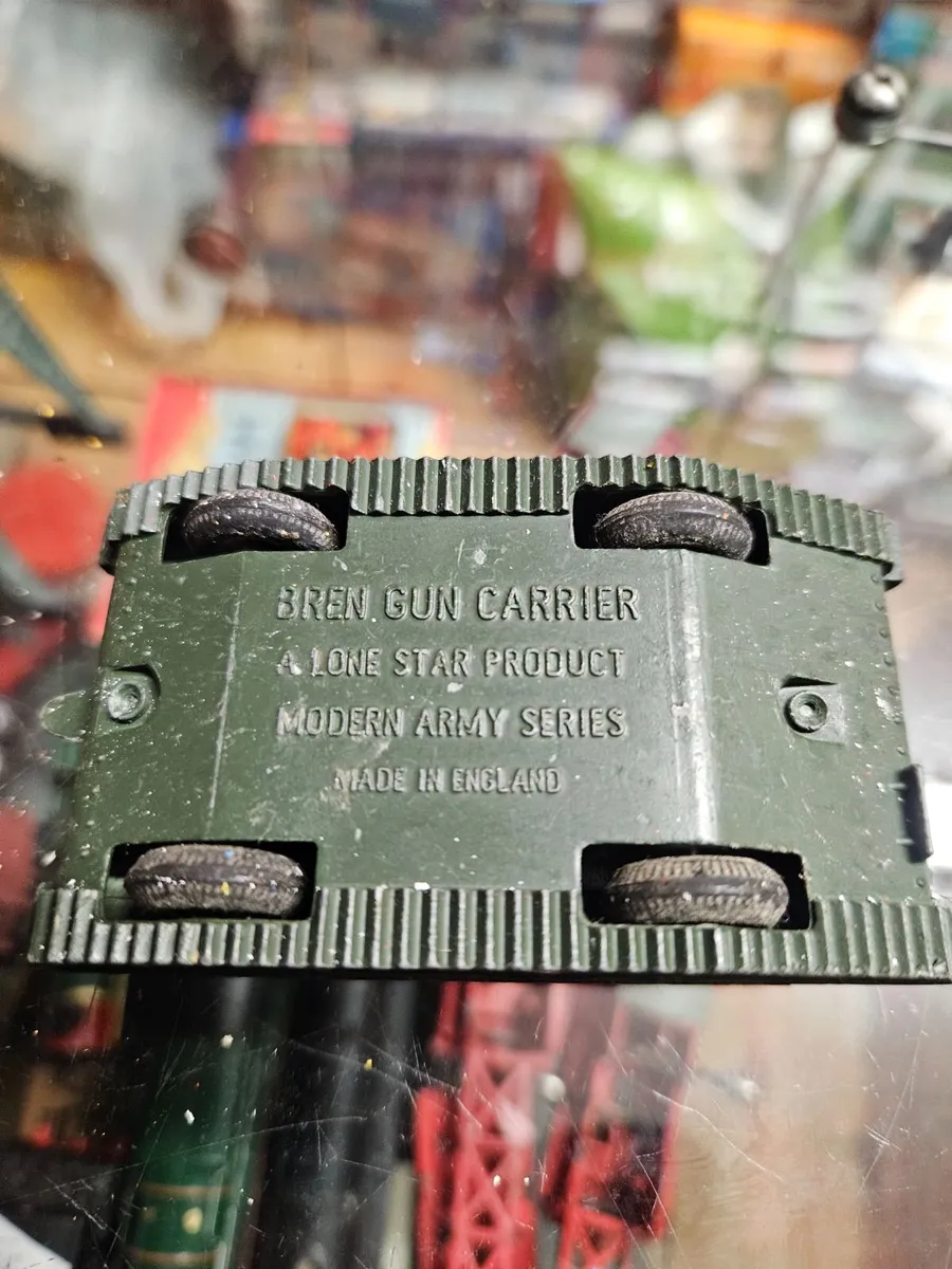 Corgi Lonestar Bren Carrier - Image 3