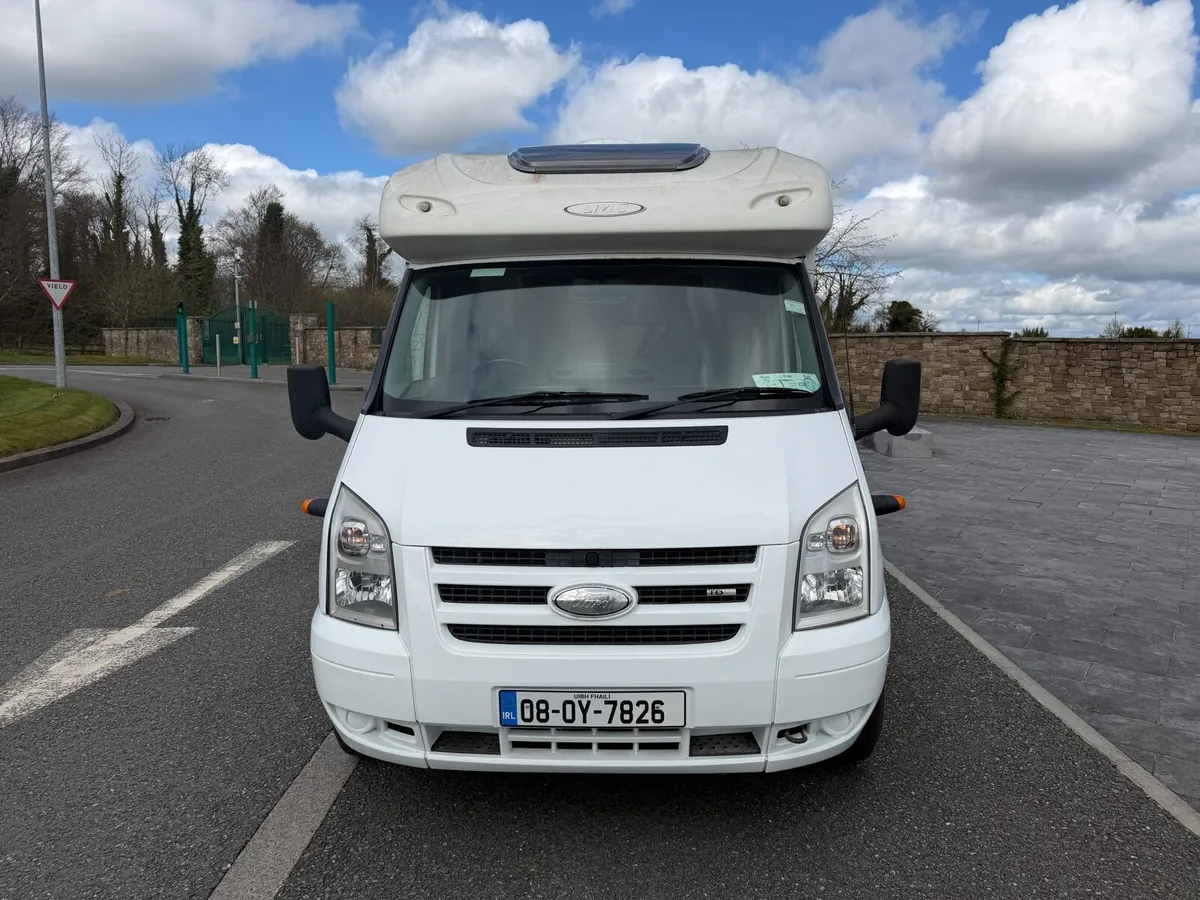 Motor home - Image 3