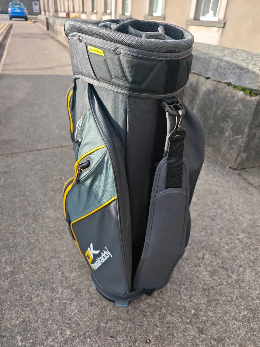 Powakaddy 2025 dri tech bag - Image 4