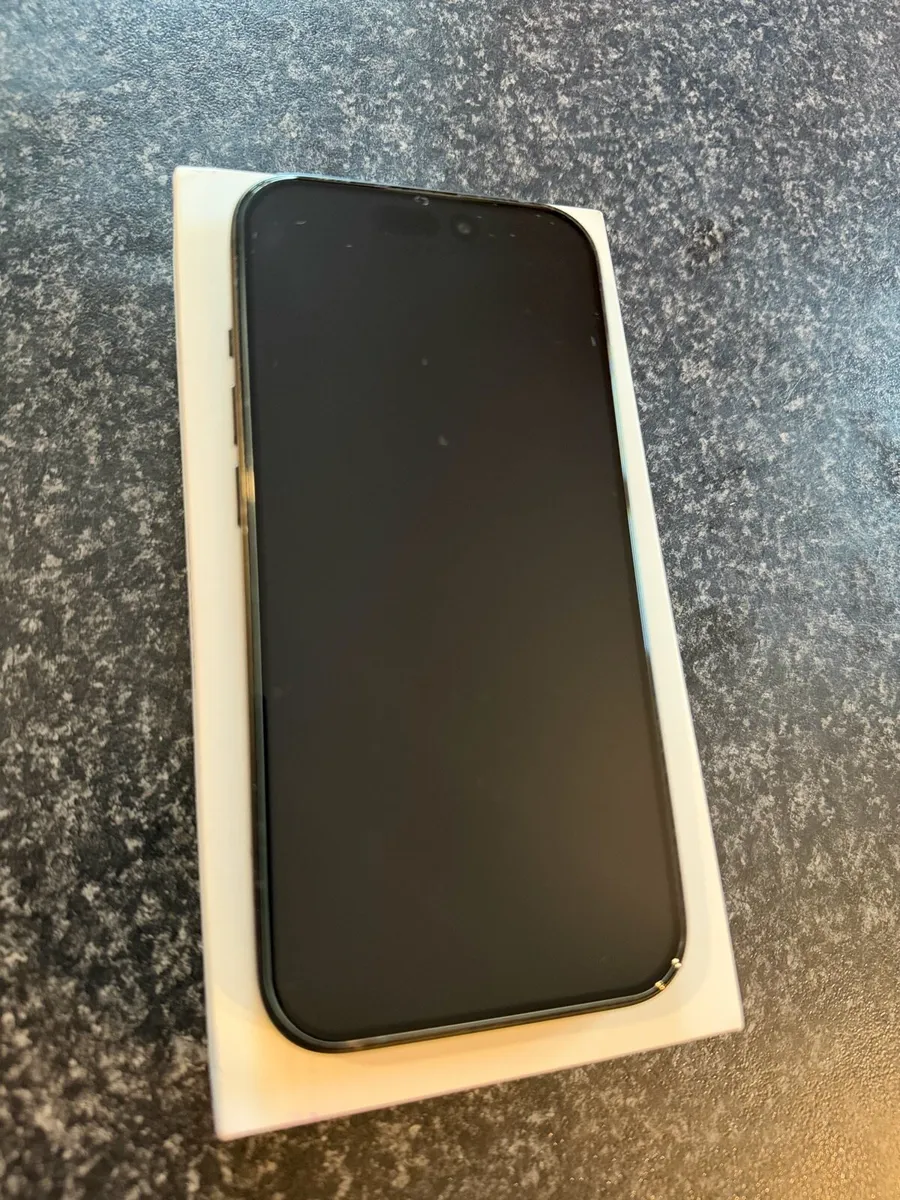 iPhone 15 256GB black - Image 1
