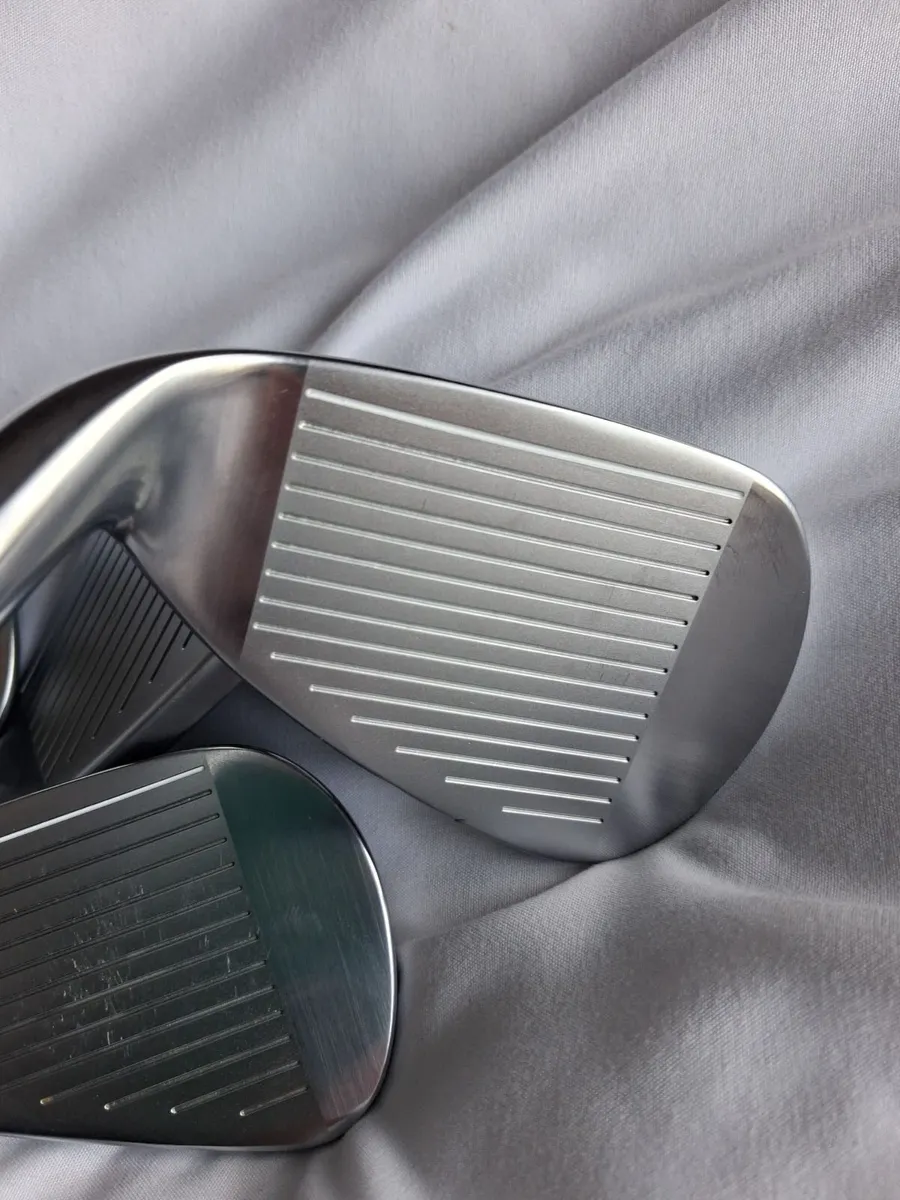 Callaway Quantum os Irons - Image 3
