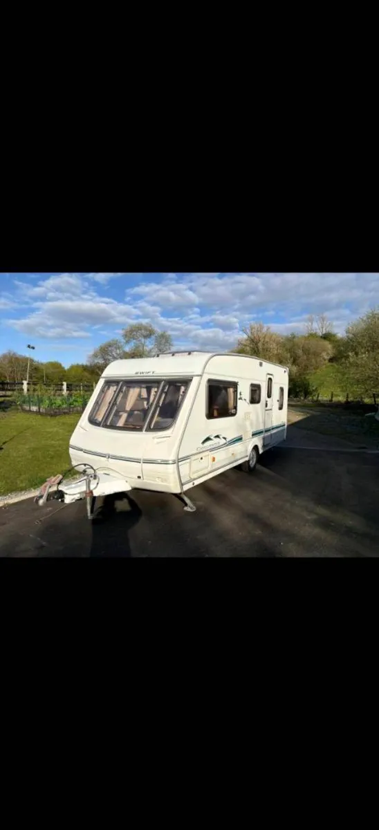 Swift challenger caravan - Image 1