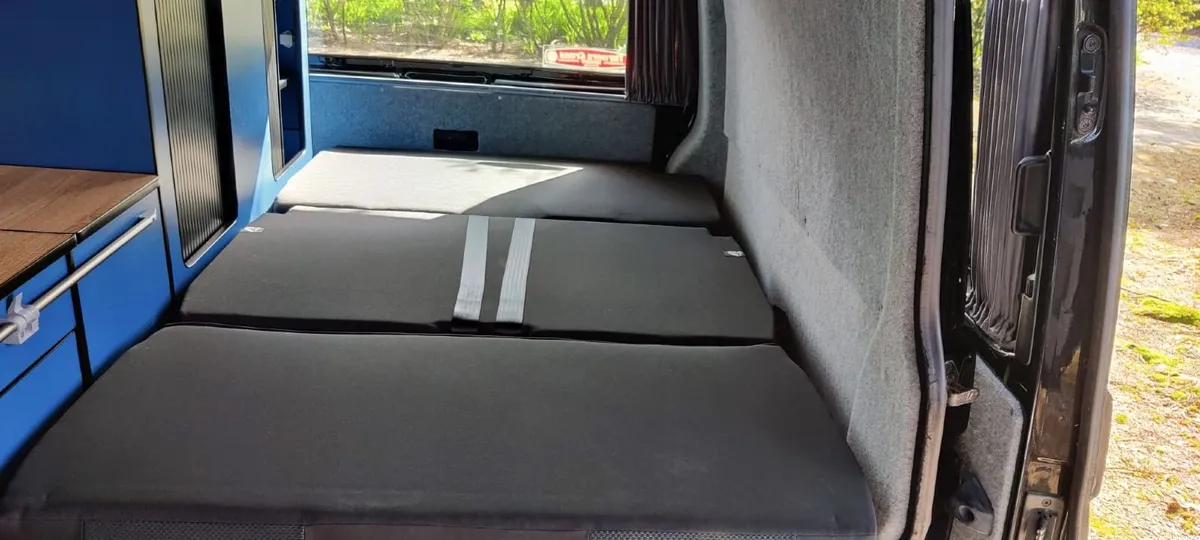 VW T5 Camper - Image 3