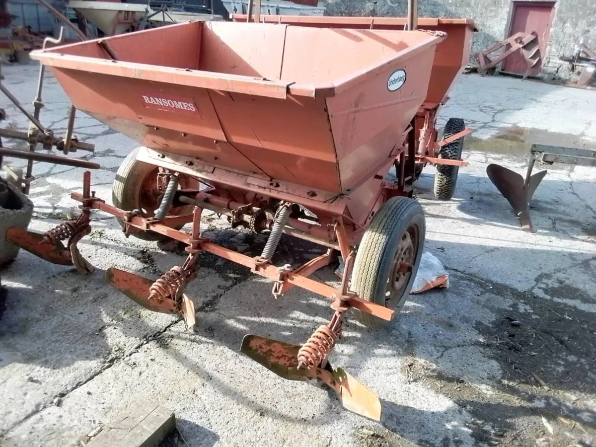 Potato.planters - Image 1