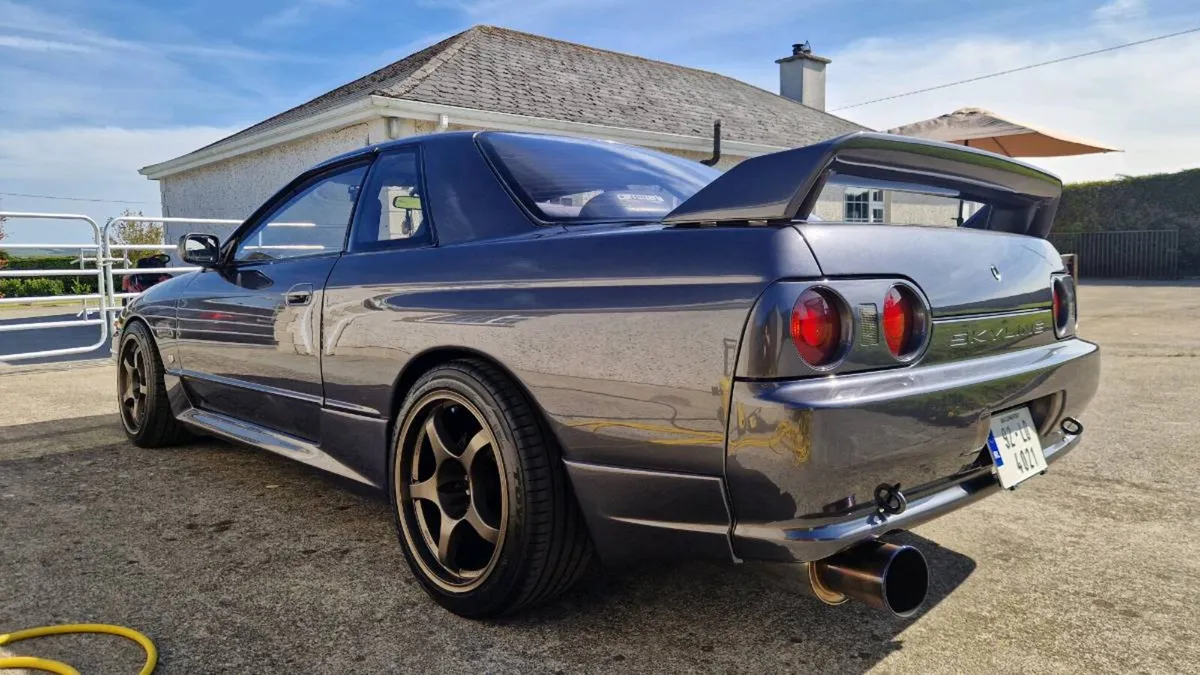 R32 skyline - Image 3