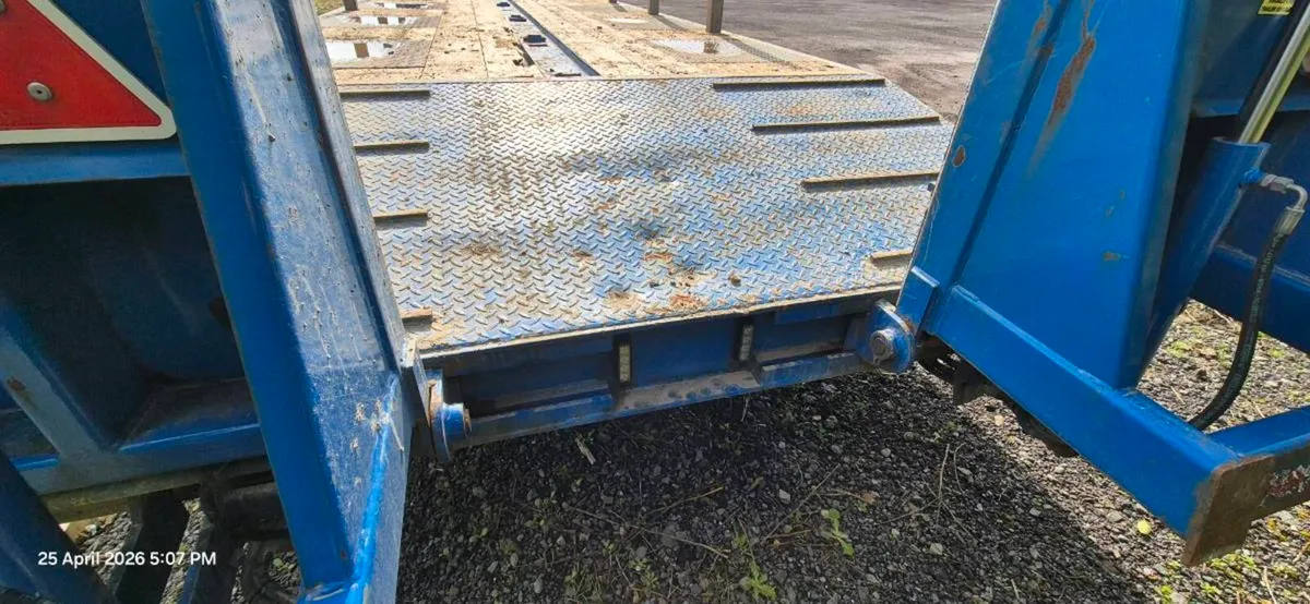 Hogg  Lowloader - Image 4