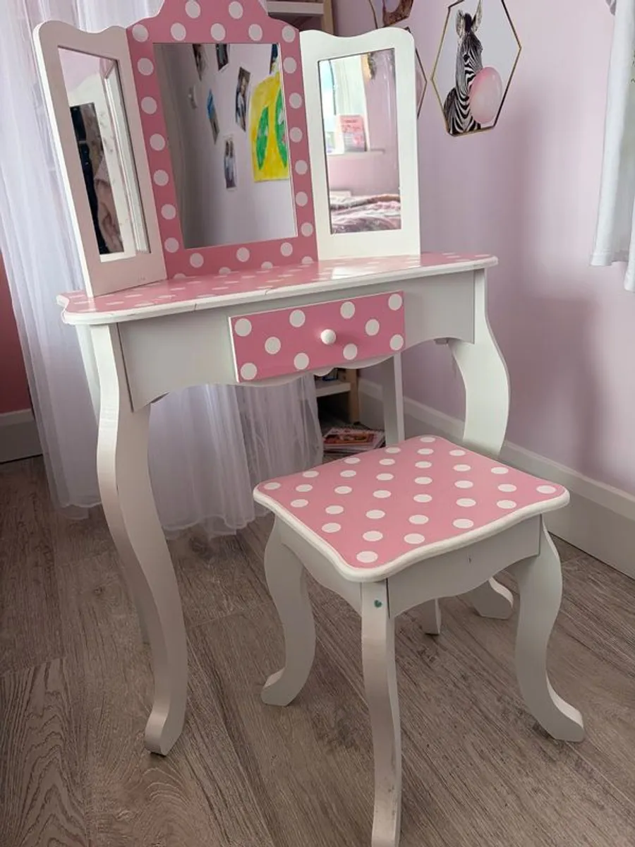 Vanity table & stool - Image 1