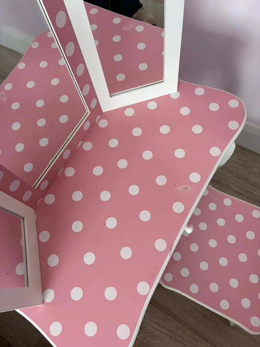 Vanity table & stool - Image 3