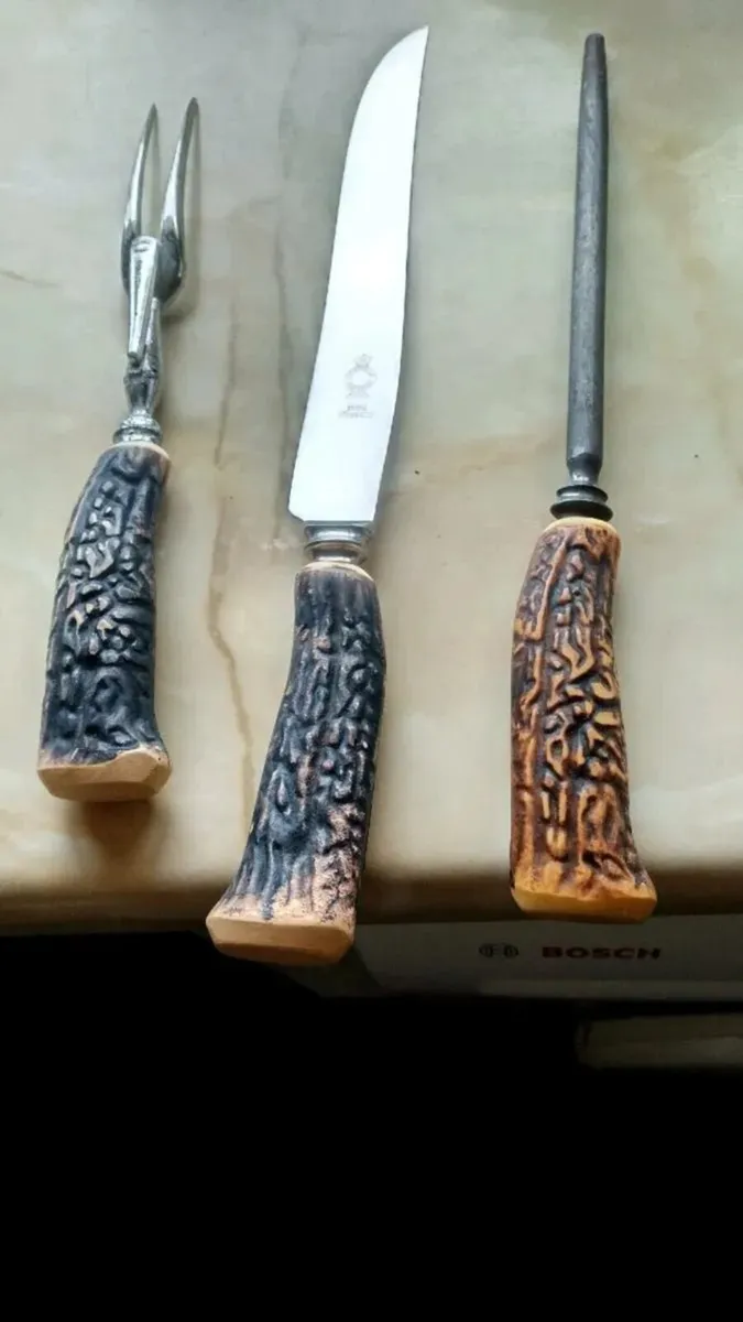 Vintage Carving set - Image 1