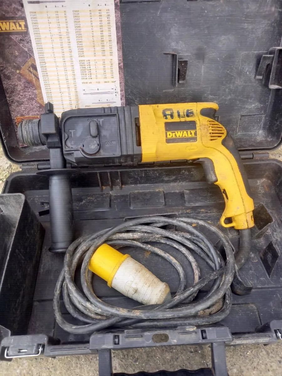DeWalt SDS+ Hammer Drill - Image 3
