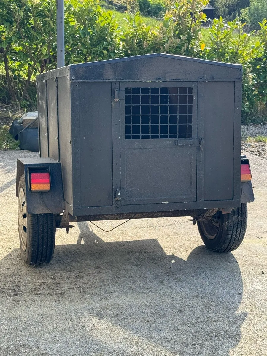 Dog Trailer - Image 3