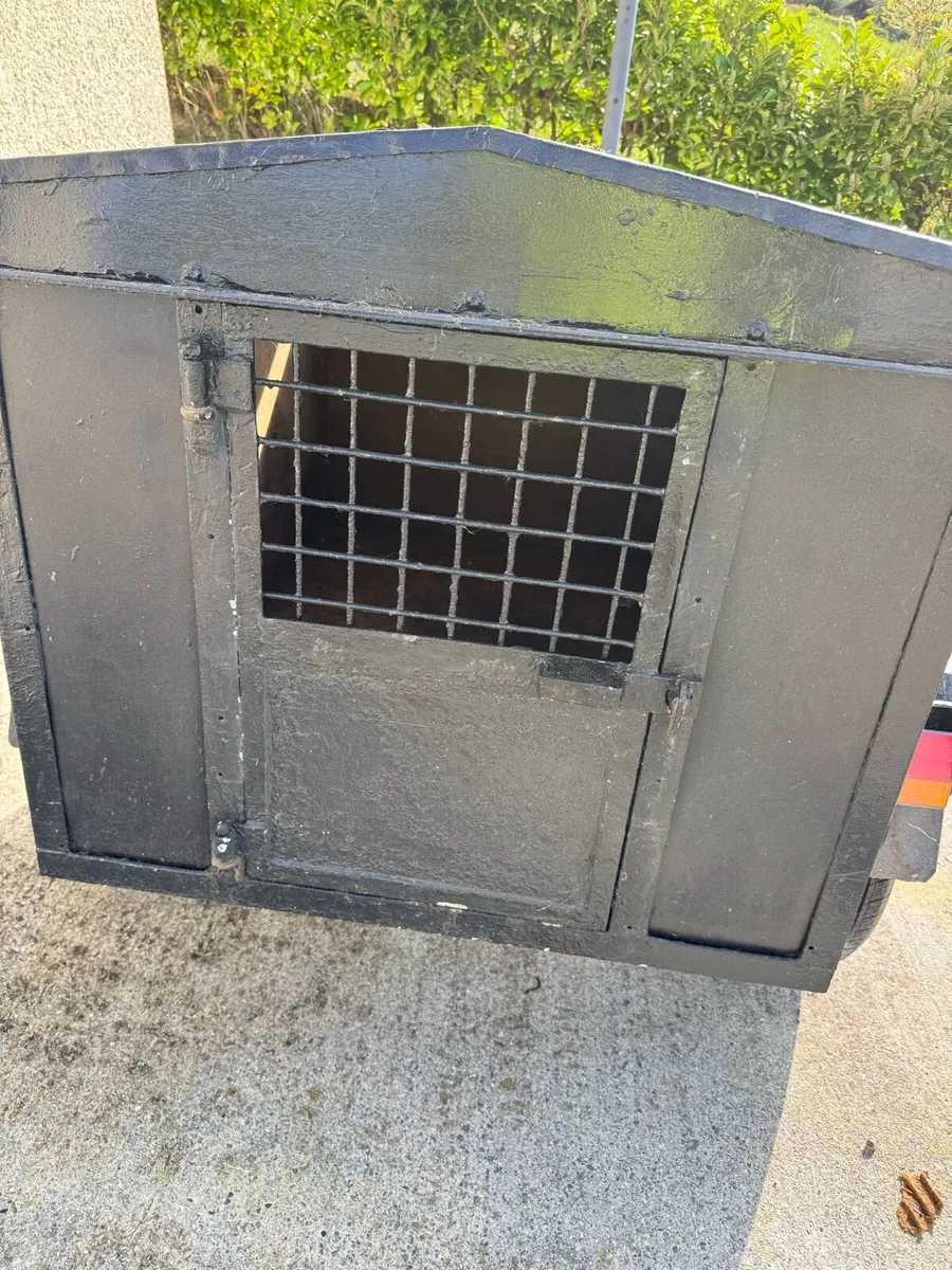 Dog Trailer - Image 4