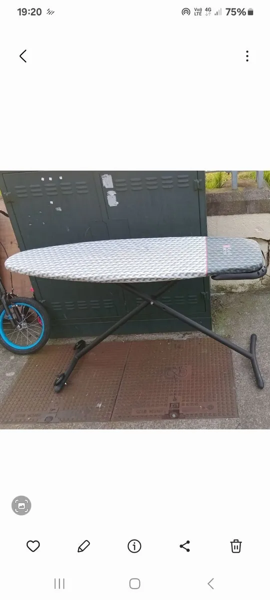 Ironing bord